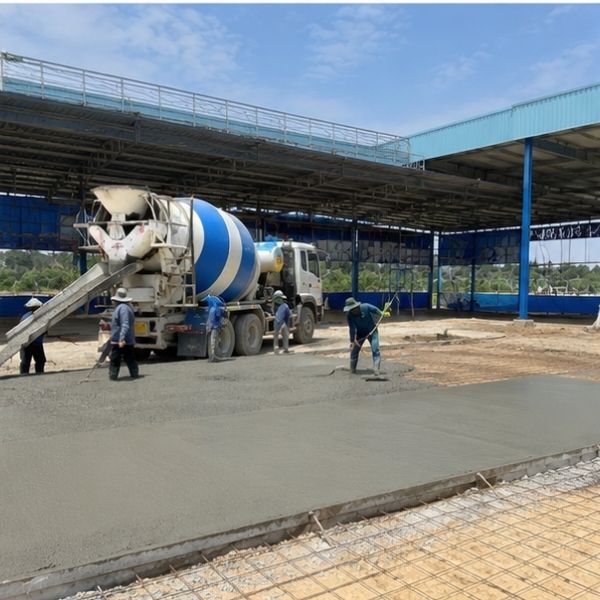 ผลงานทางเข้าโครงการ โดย ConcretePro