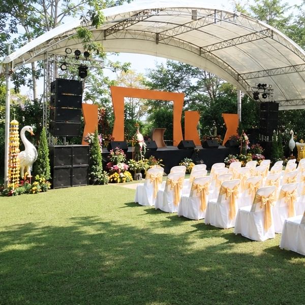 เช่าเวที ไฟประดับ ตกแต่งงาน