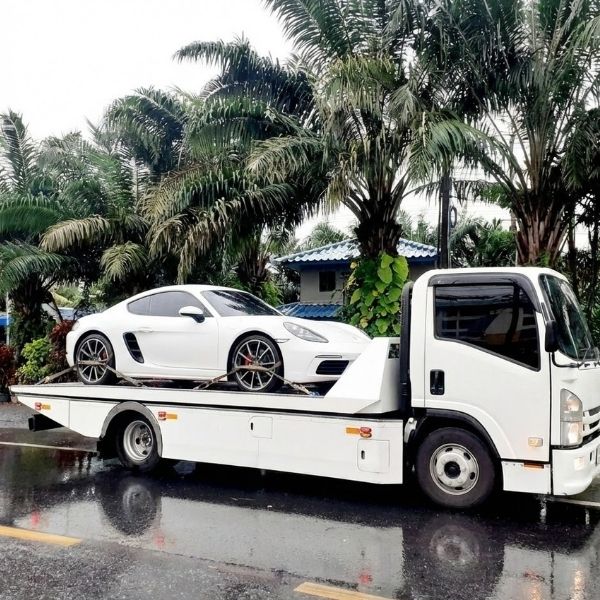 เปลี่ยนแบตเตอรี่รถยนต์