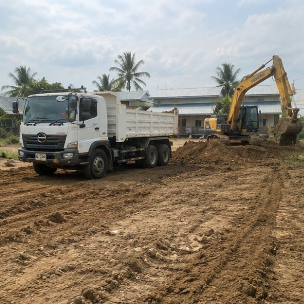 ผลงานลานจอดรถ โดย EarthMove