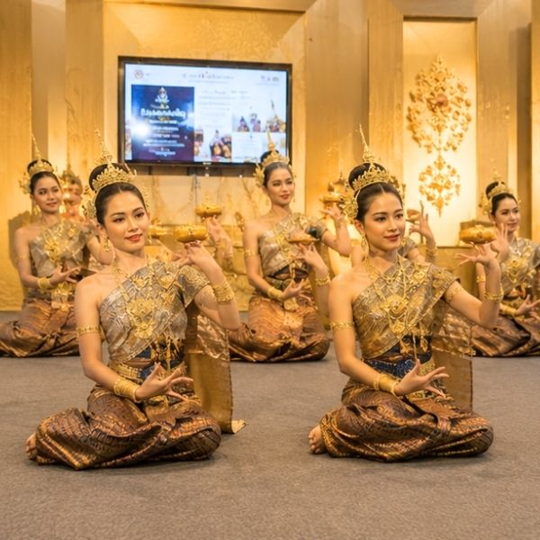ผลงาน รำบวงสรวง โดย SacredThai