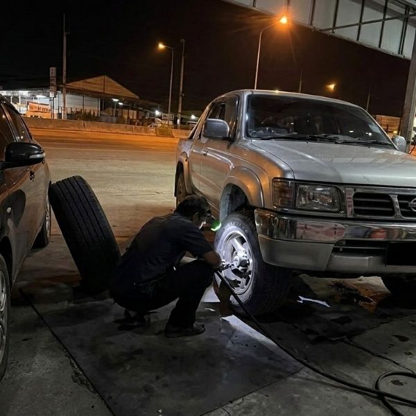 ช่างมาไว บริการ 24 ชม. TireRescue #24