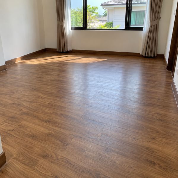 พื้น SPC คลิกล็อก VinylFloorPro #32